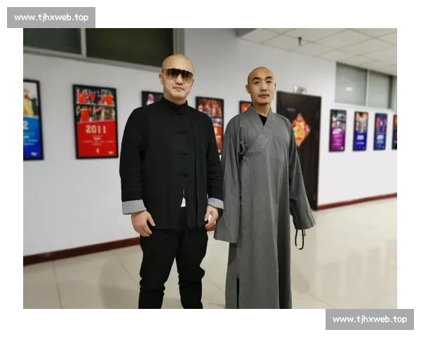 一龙对阵太极拳引发传统武术与现代搏击的真实碰撞与反思价值讨论